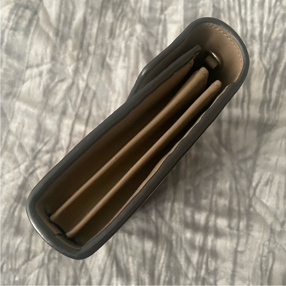 🔥 GUCCI Dionysus GG Supreme WOC - Picture 9 of 16